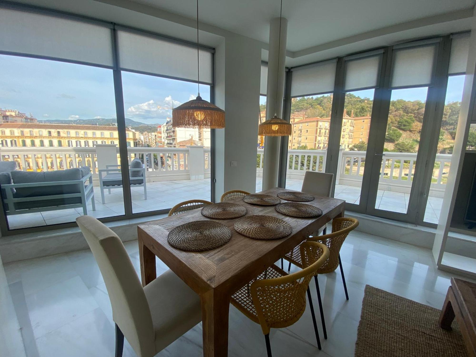 Pinar Vip Class Malaga C/Alcazabilla Extérieur photo